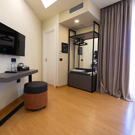 Boutique 4* Vlore